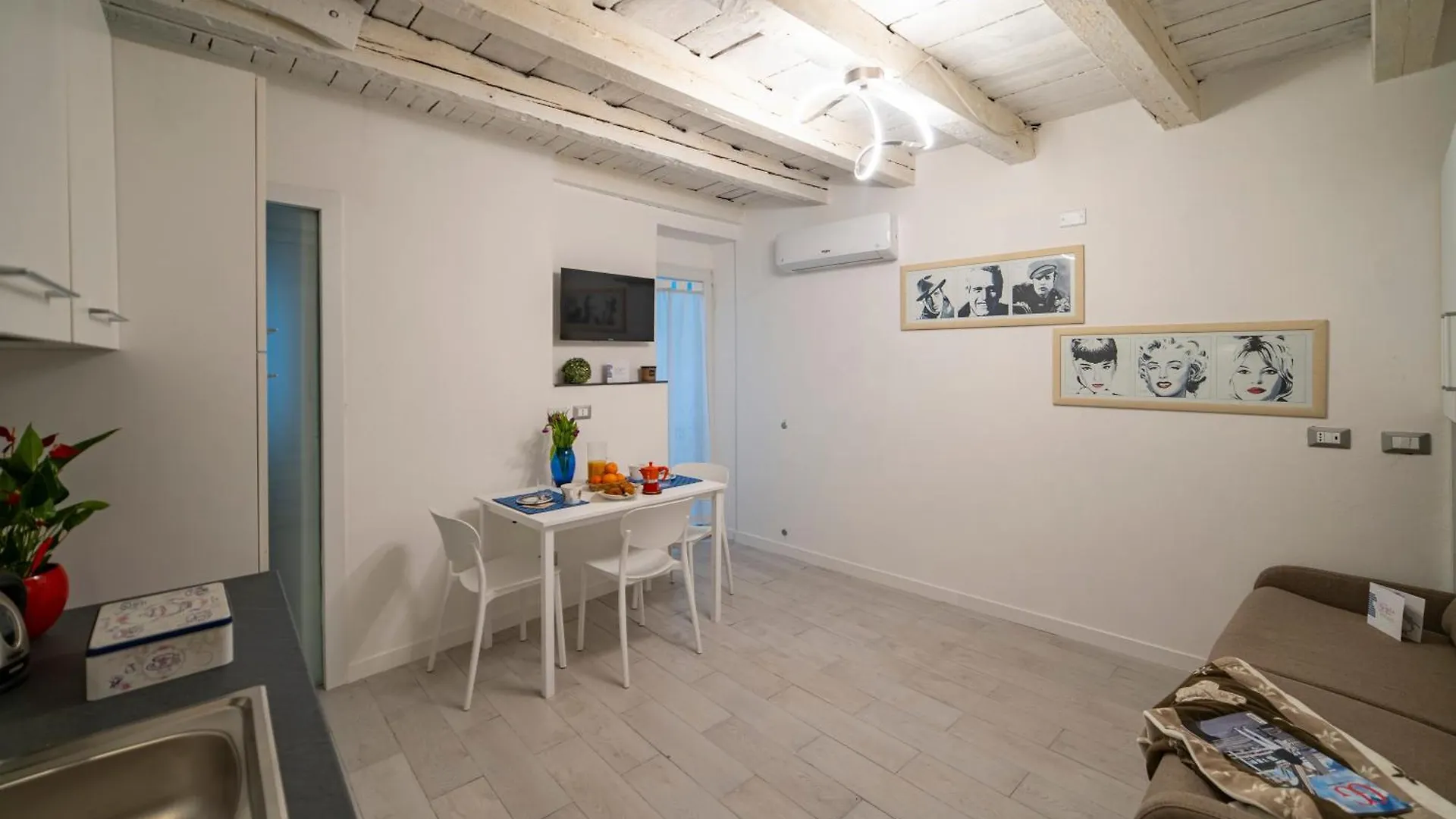Magenta Nest - Loft&Charme Apartamento Bréscia 0*,  Itália